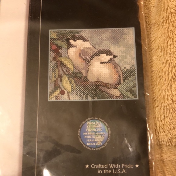 DIMENSIONS~#3199 CHICKADEES ON A BRANCH 8" X 16" STAMPED CROSS STITCH KIT~NIP - Picture 5 of 6